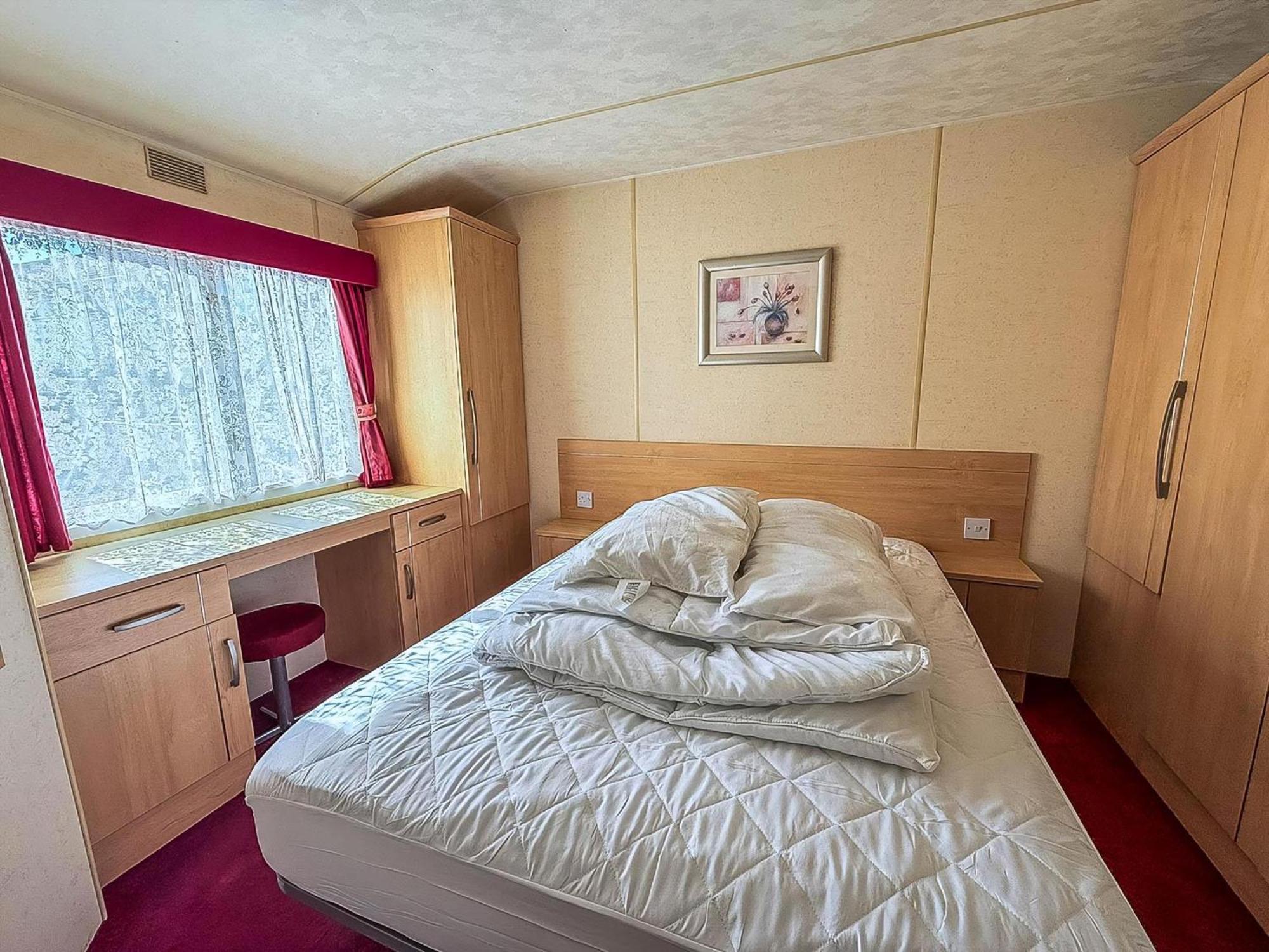 6 Berth Caravan For Hire At Lees In Ref 13006l Parque de Campismo Hunstanton