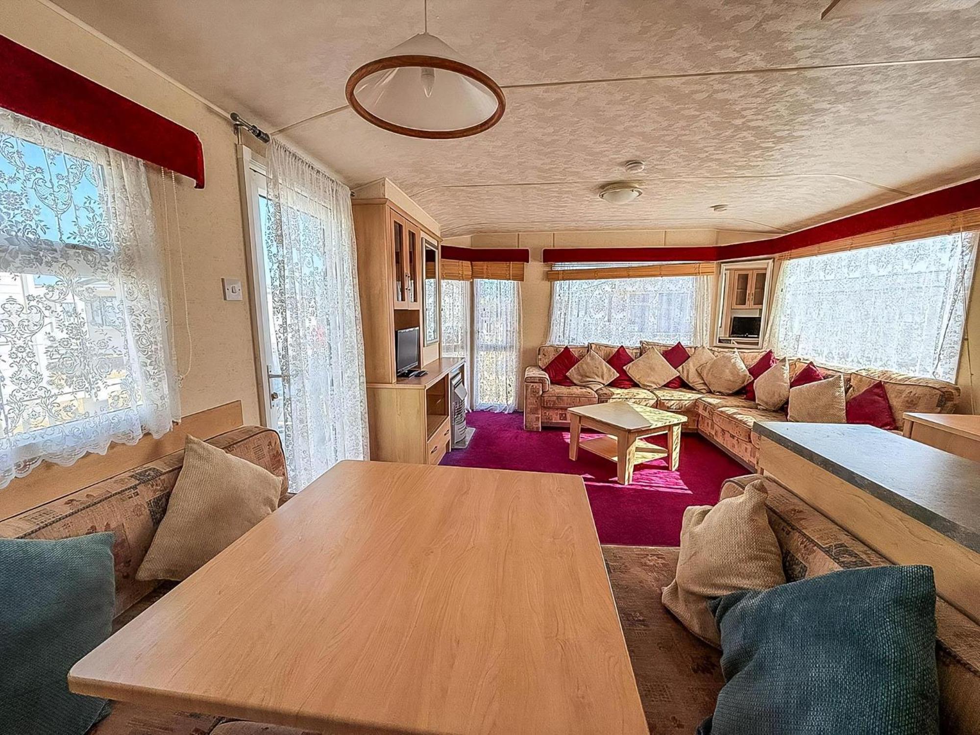 6 Berth Caravan For Hire At Lees In Ref 13006l Parque de Campismo *